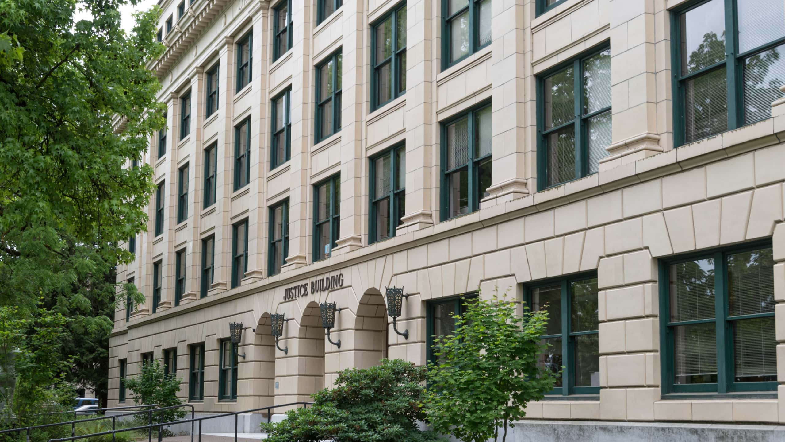 What is the Role of a Criminal Justice Attorney in Toronto?