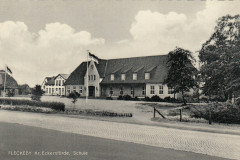 Fleckeby, Schule