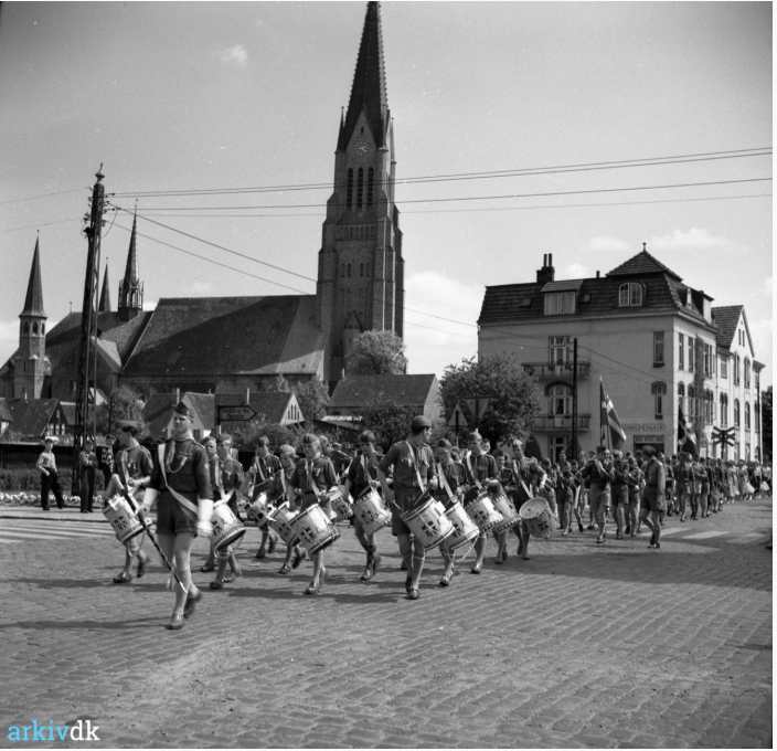 Plessenstrasse, Umzug 1958