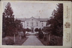 Frauenhaupthaus