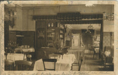 Schleswig 1916, Koesters Hotel