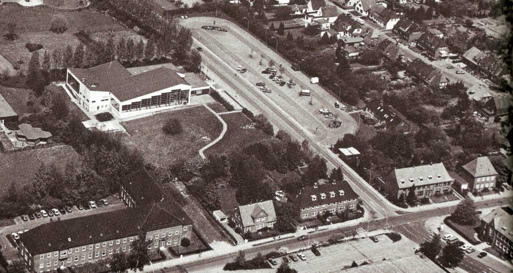 schwimmhalle1985