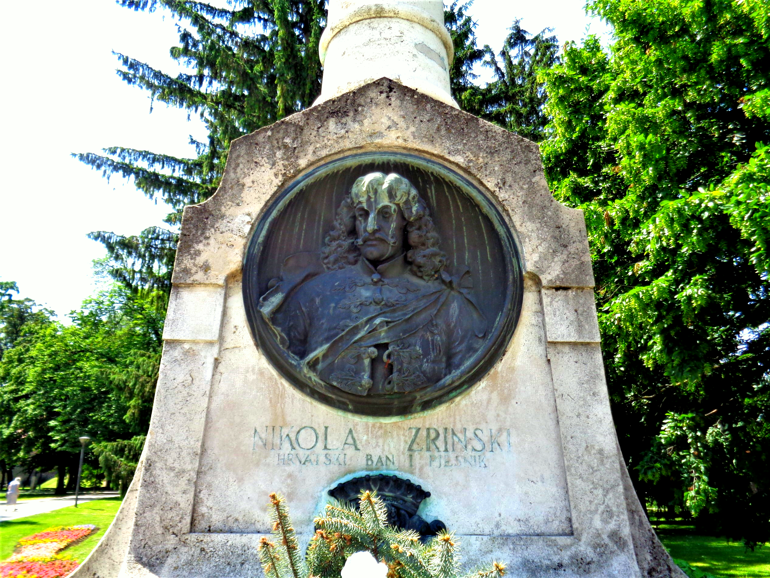 Čakovec - Csáktornya - Spomenik, pil Nikoli Zrinskom Sigetskom - Zrínyi Miklós-szobor, emlékoszlop