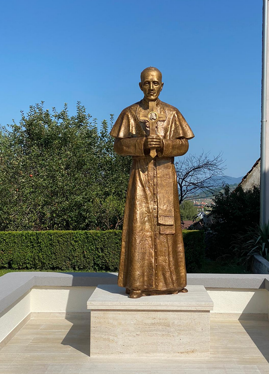 Cirkovljan - Drávaegyház - Kip Blaženi Alojzija Stepinca - Boldog Alojzije Stepinac-szobor - álló alak