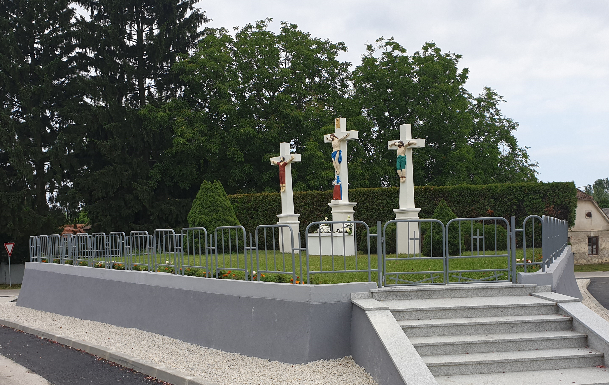 Podturen - Battornya - Križevi na Kalvariji - kálvária keresztek