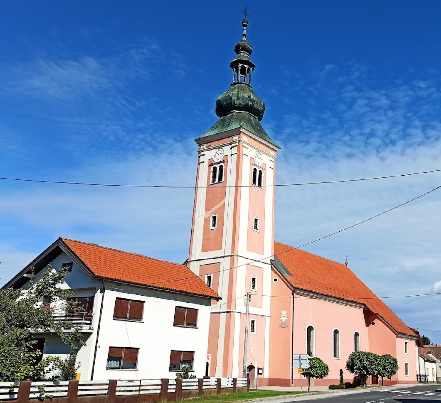 Sveti Juraj u Trnju - Tüskeszentgyörgy - Župna crkva svetog Jurja mučenik - Szent György vértanú-plébániatemplom