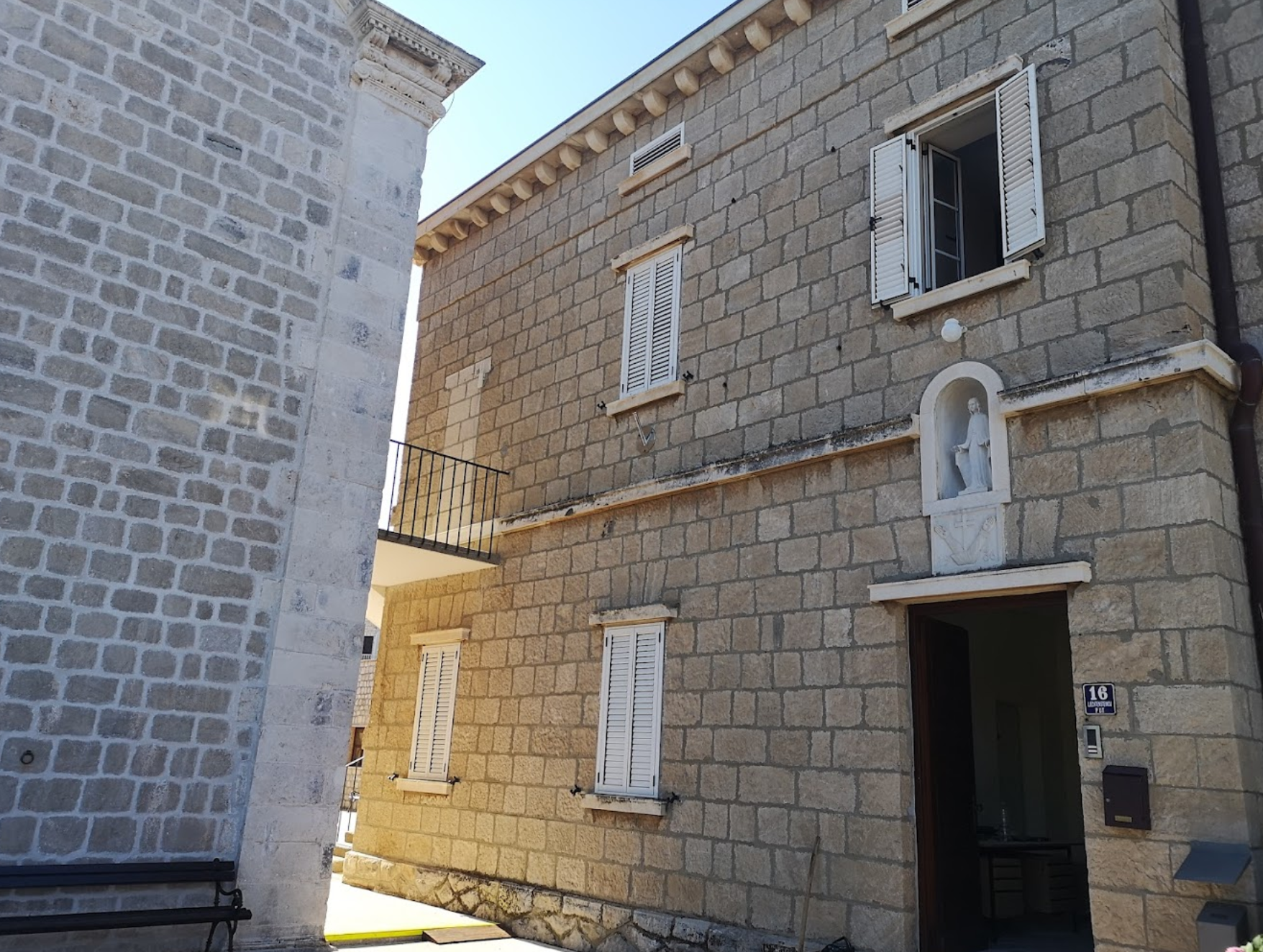Dubrovnik - Crkva i samostan Gospe od Milosrđa - Irgalmas Szűzanya-templom és kolostor