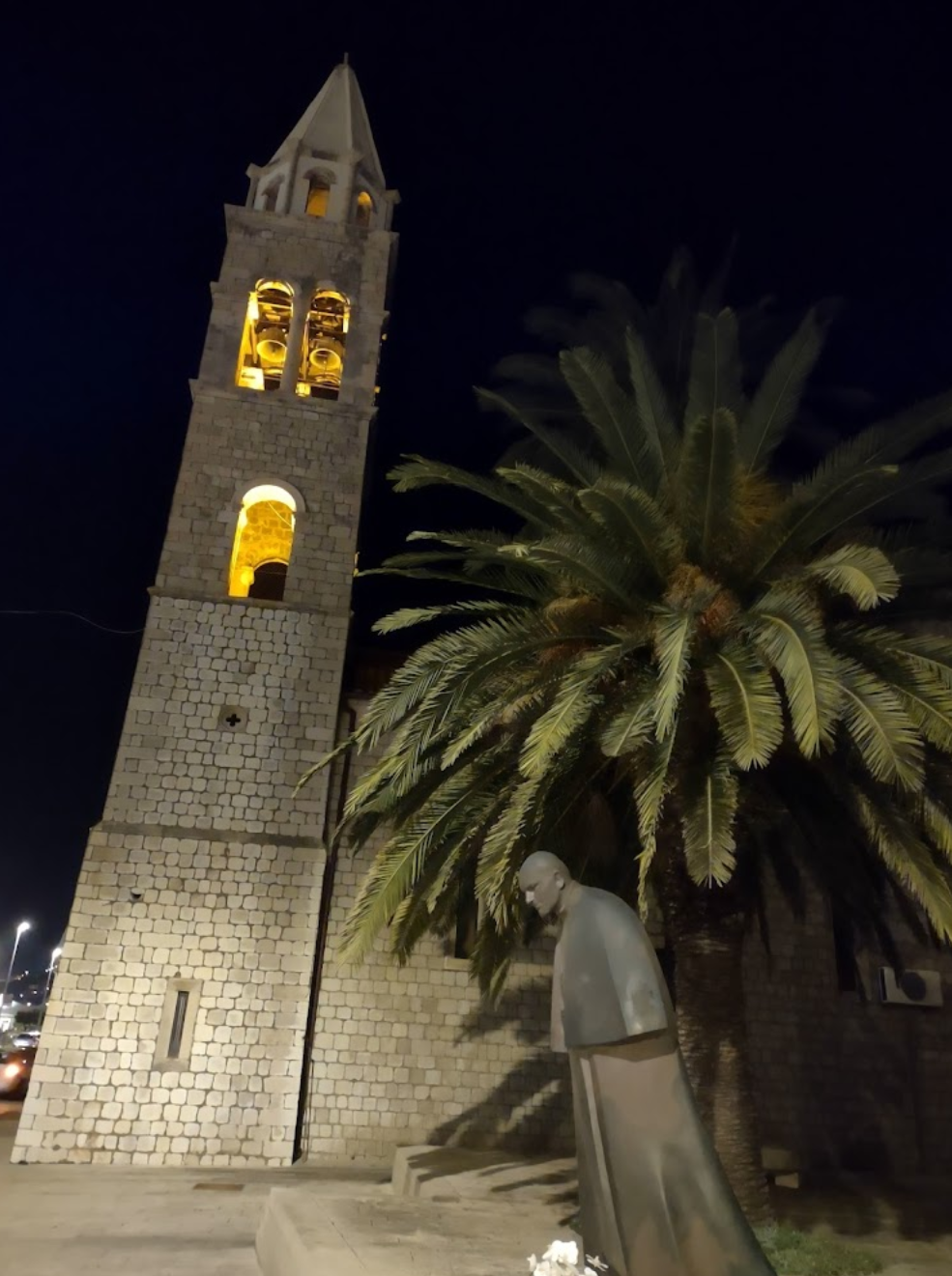 Dubrovnik - Župna crkva i dominikanski samostan Svetog Križa - Szent Kereszt-plébániatemplom és domonkos kolostor