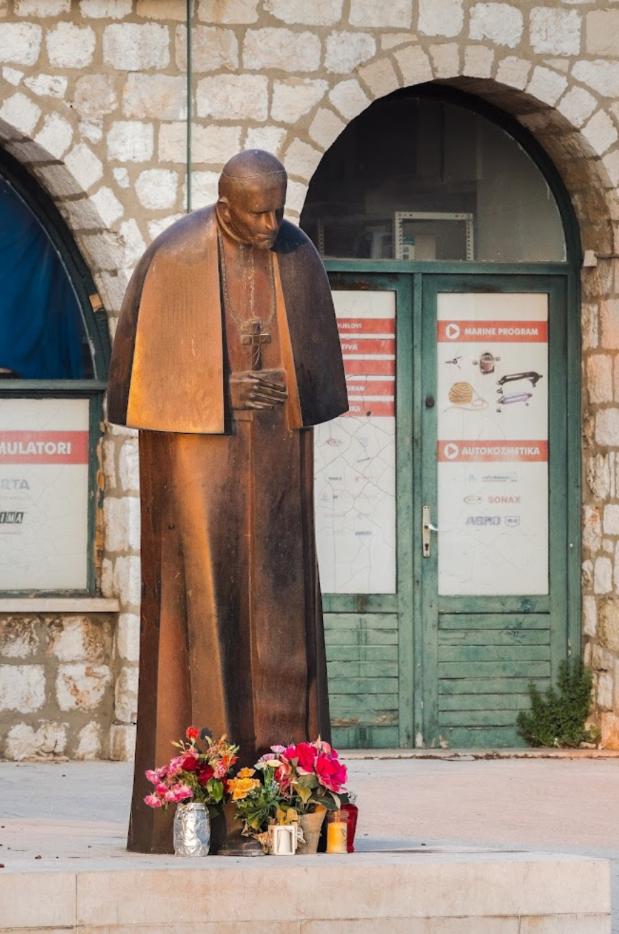 Dubrovnik - Župna crkva i dominikanski samostan Svetog Križa - Szent Kereszt-plébániatemplom és domonkos kolostor