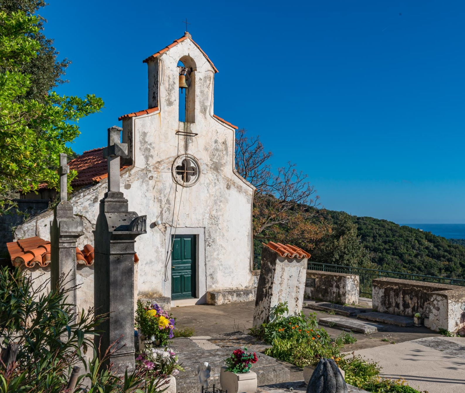 Dubrovnik - Crkva Uznesenja Blažene Djevice Marije (BDM)/Velika Gospe - Szűz Mária mennybemenetele/Nagyboldogasszony-templom a temetőben