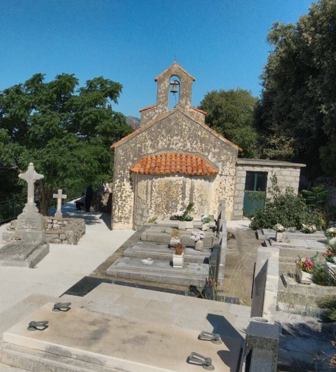 Dubrovnik - Crkva Uznesenja Blažene Djevice Marije (BDM)/Velika Gospe - Szűz Mária mennybemenetele/Nagyboldogasszony-templom a temetőben
