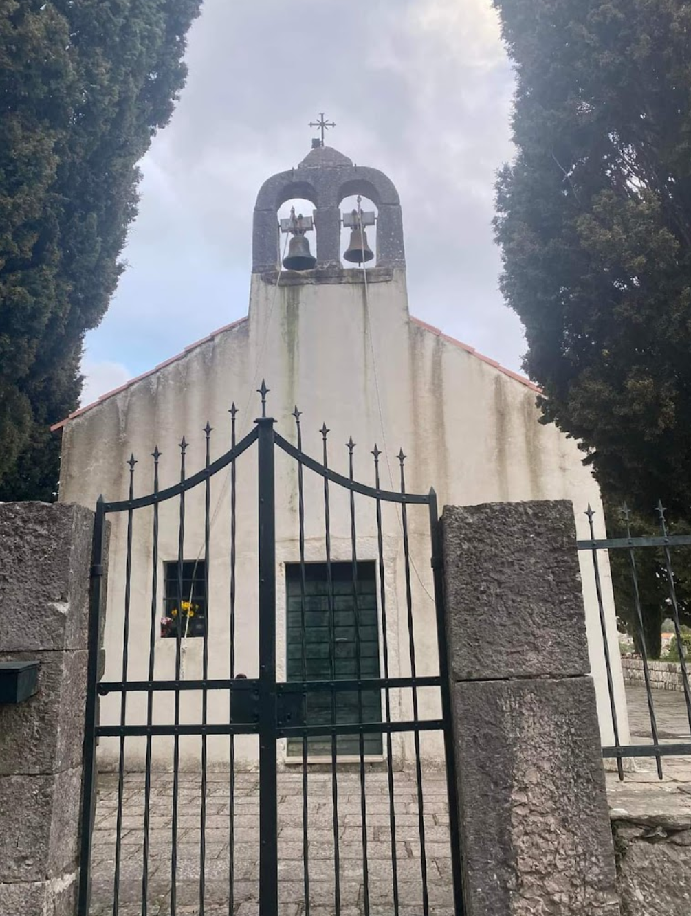 Dubrovnik - Crkva Blažena Djevica Marija od Milosrđa - Irgalmas Boldogságos Szűz Mária-templom a temetőben