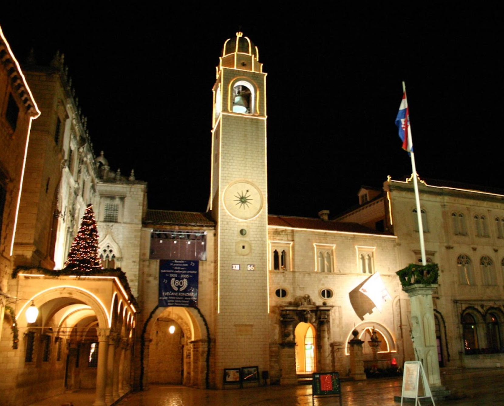 Dubrovnik - Gradski zvonik - Városi óra-/harangtorony
