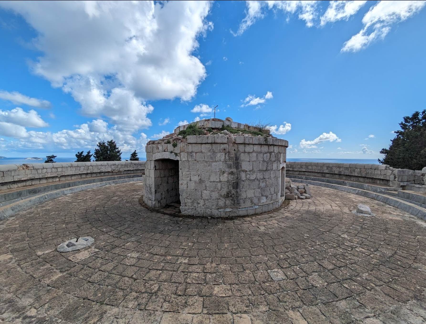 Dubrovnik - Utvrda Royal (96 m) - francia erőd