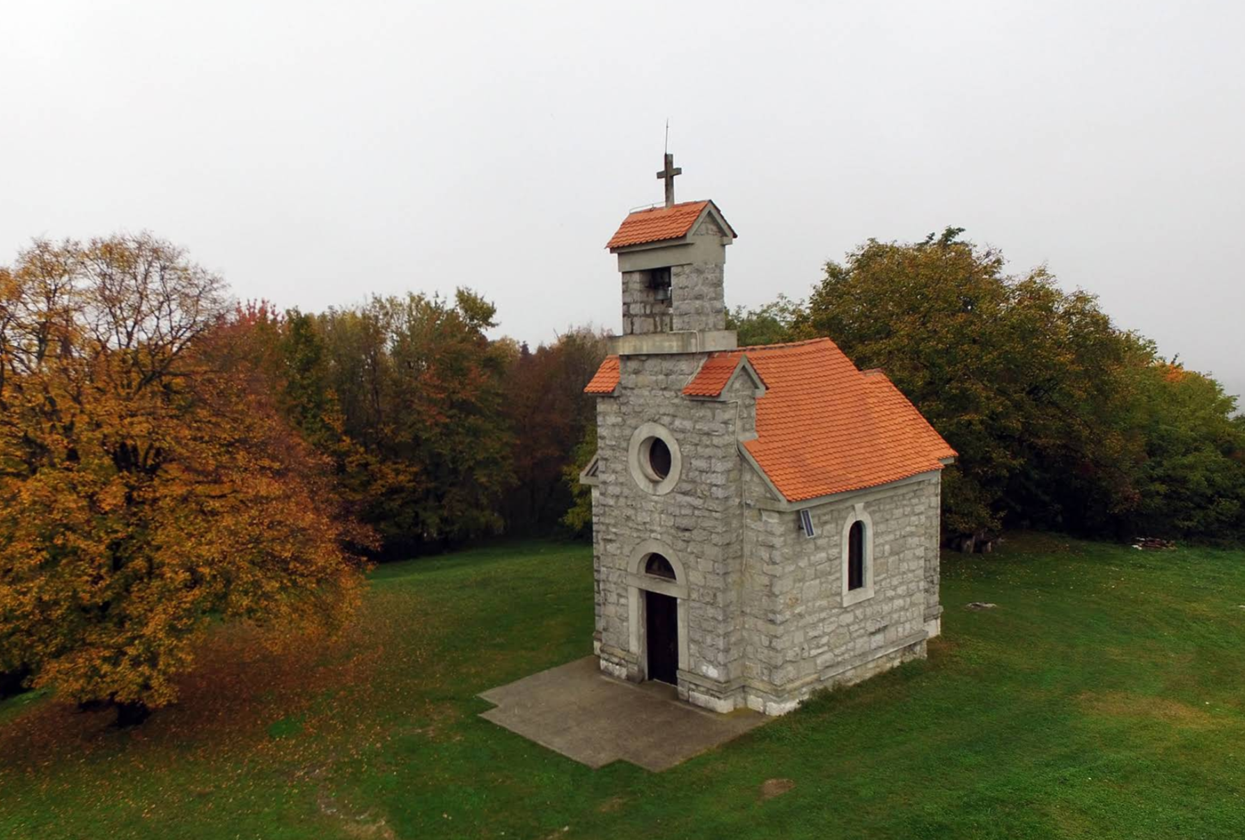 Gornji Velemerić - Kapela/Crkvica svetog Martina na vrhu Martinšćaka - Szent Márton-kápolna a Martinšćak-hegyen (345 m)