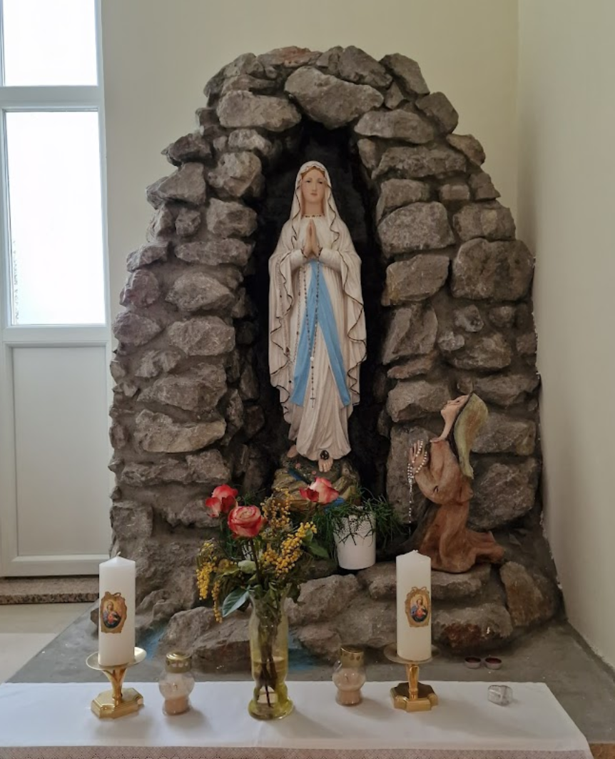 Karlovačka - Károlyváros - Crkva Hrvatskih Mučenika - Horvát Mártírok temploma