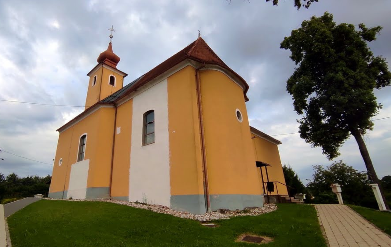 Karlovačka - Károlyváros - Župna crkva sv. Franje Ksaverskog - Xavéri Szent Ferenc-plébániatemplom
