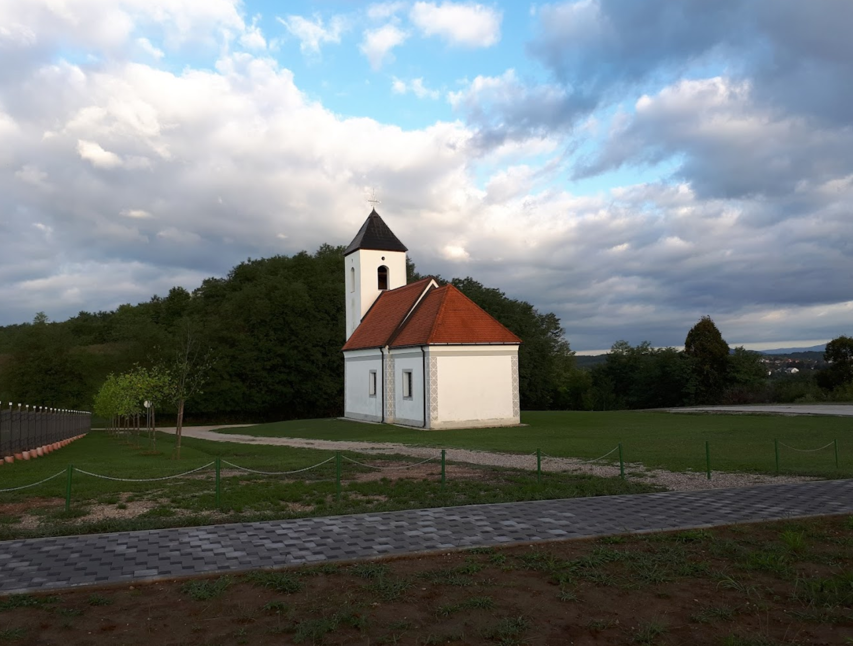Karlovačka - Károlyváros - Crkva sv. Doroteje, Logorište - Szent Dorottya-templom