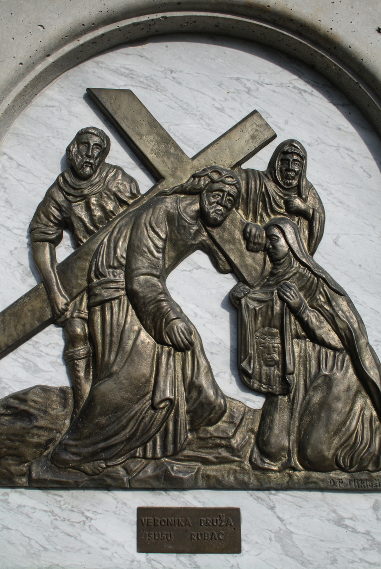 Karlovačka - Károlyváros - Križni put kod crkve Gospe Snježne, Dubovac - stációs keresztút a Havas Boldogasszony templomnál, Dubovacban