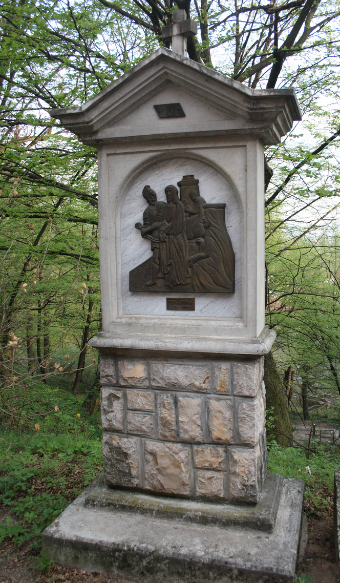 Karlovačka - Károlyváros - Križni put kod crkve Gospe Snježne, Dubovac - stációs keresztút a Havas Boldogasszony templomnál, Dubovacban