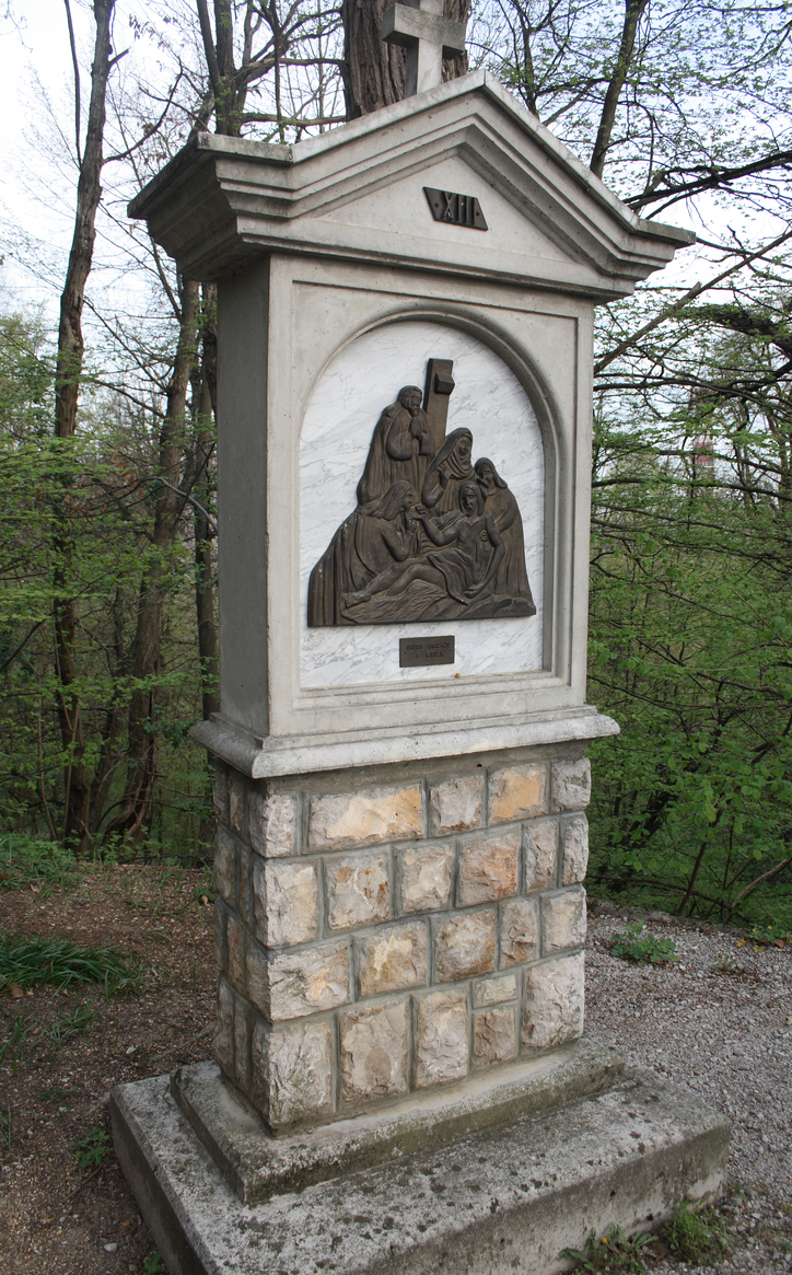 Karlovačka - Károlyváros - Križni put kod crkve Gospe Snježne, Dubovac - stációs keresztút a Havas Boldogasszony templomnál, Dubovacban