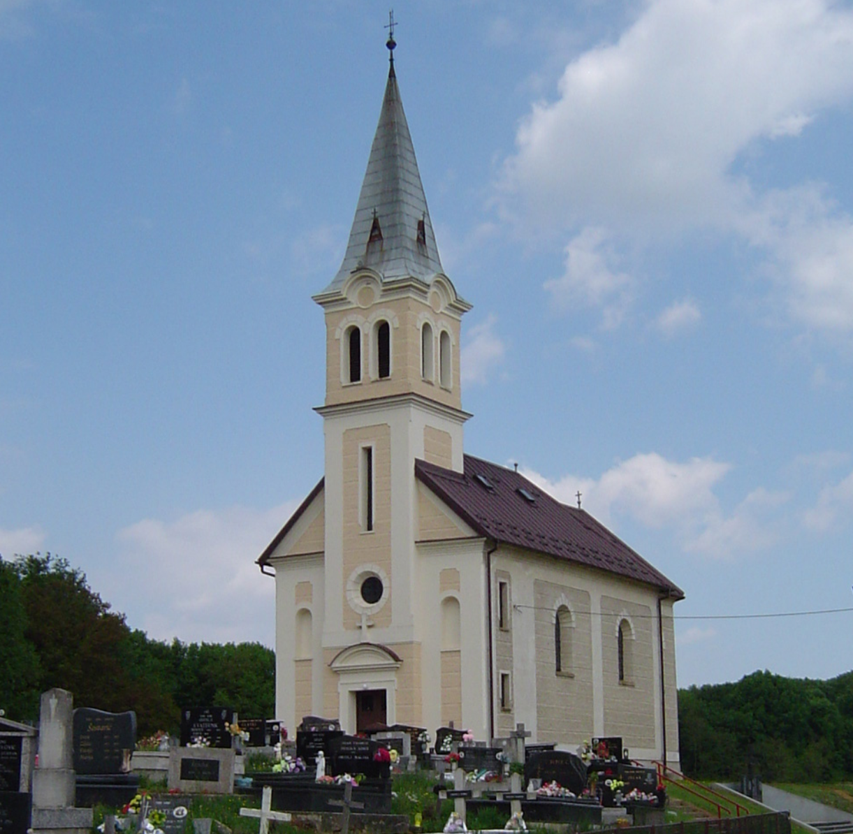 Donja Velika - Kapela Uznesenja Blažene Djevice Marije na groblju - Szűz Mária Mennybemenetele-kápolna a temetőben