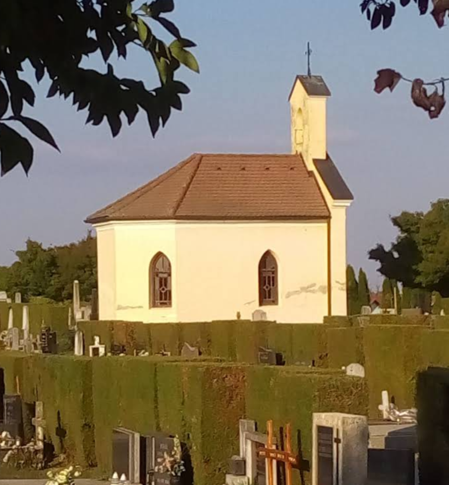 Đurđevac - Szentgyörgyvár - Kapela Blažene Djevice Marije Žalosne na gradskom groblju - Fájdalmas Szűz Mária-kápolna a városi temetőben
