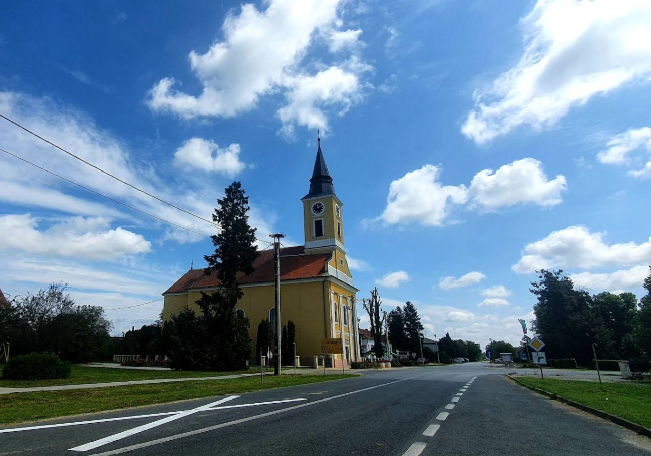 Gola - Góla - Župna crkva Sveta Tri Kralja - Szent Háromkirályok-plébániatemplom