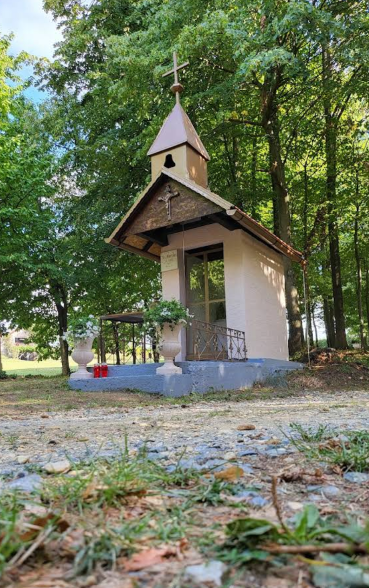 Hampovica - Kapela sv. Martin - Szent Nárton-kápolna a szőlőhegyen