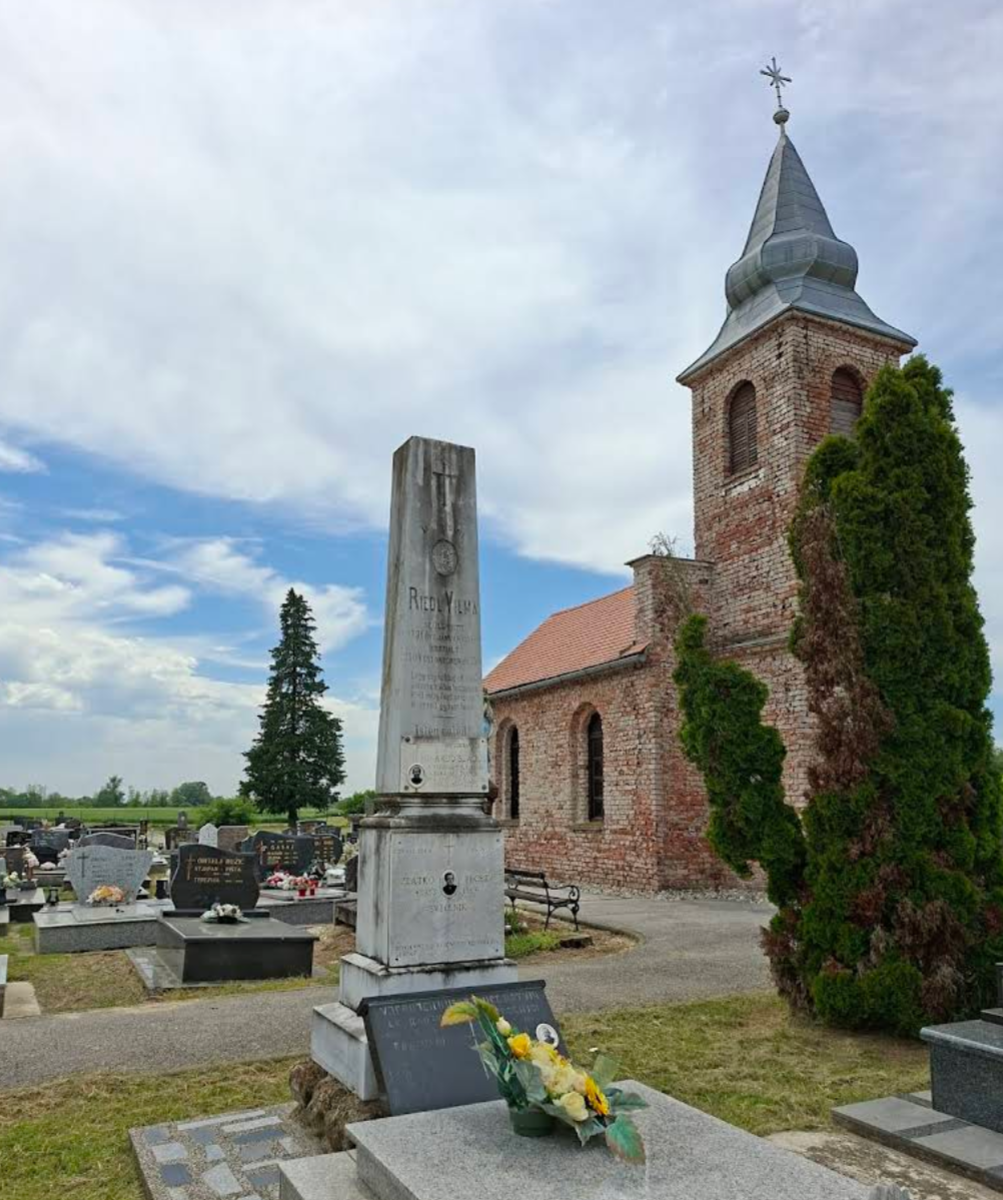 Legrad - Légrád - grobljanska kapela sv. Križa - Szent Kreszt-temetőkápolna