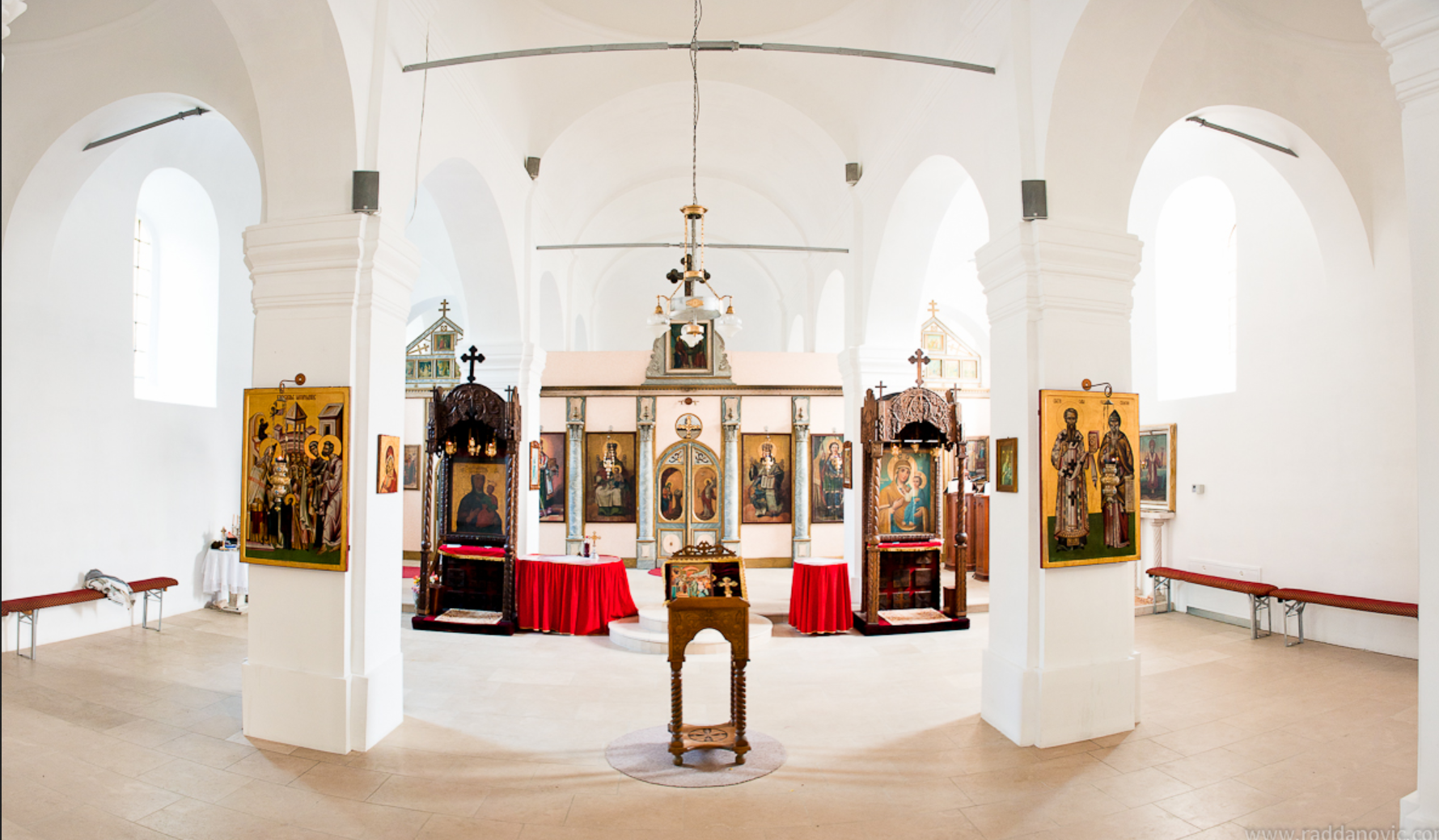 Lepavina - Manastir i parohijska crkva Vavedenja Gospodnjega - Úr bemutatása szerb ortodox plébániatemplom és kolostor