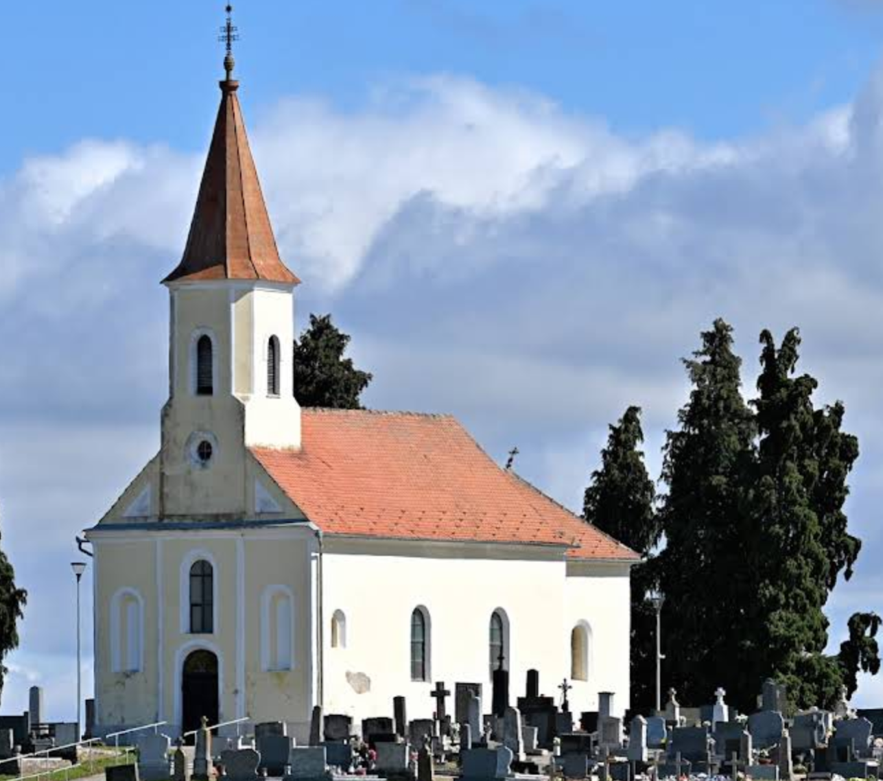 Novigrad Podravski - Kismarcsa - Kapela svete Klara - Assisi Szent Klára-kápolna a temetőben