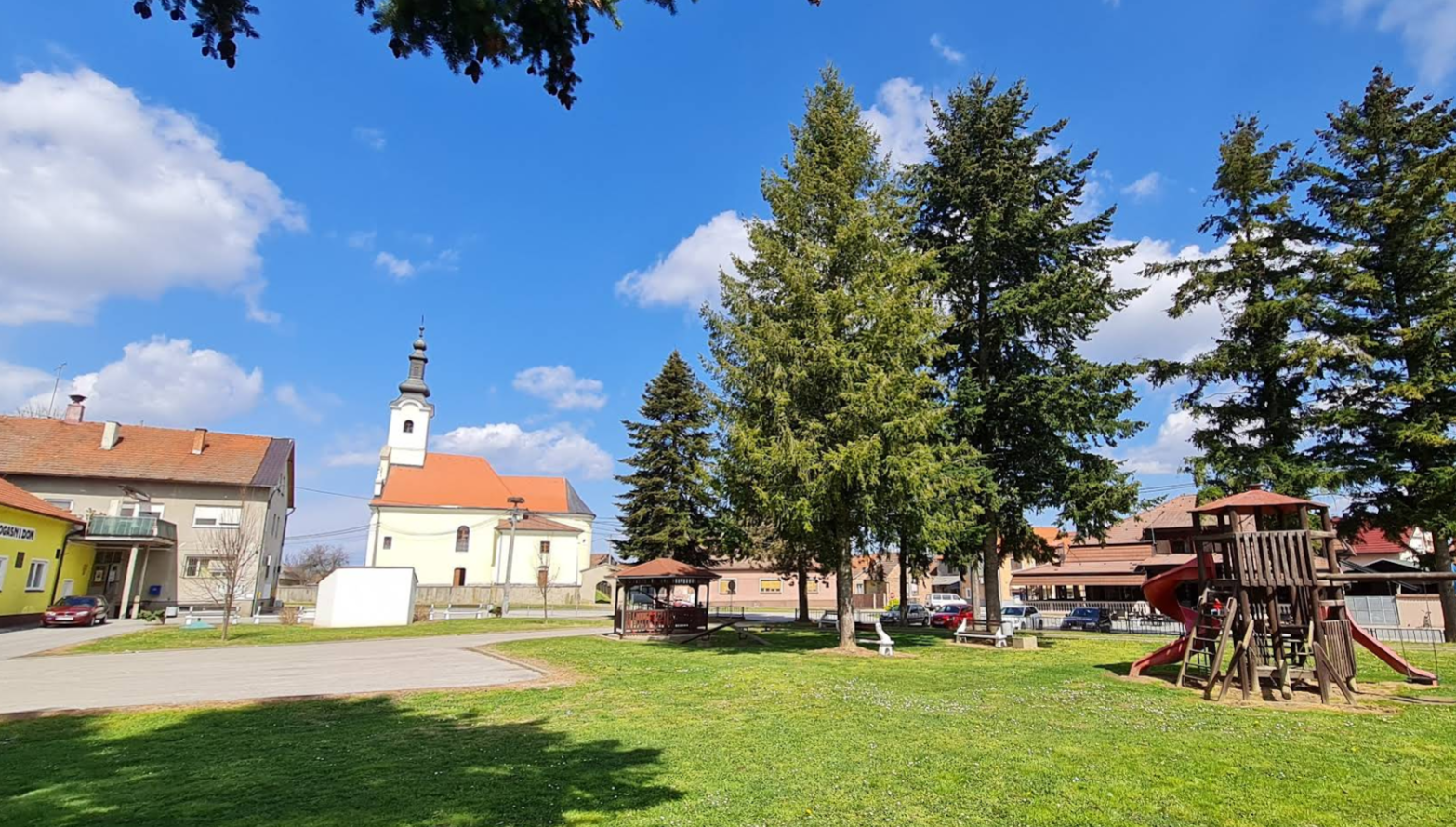 Peteranec - Župna crkva Crkva svetih Petra i Pavla apostola - Szent Péter és Pál apostolok-plébániatemplom