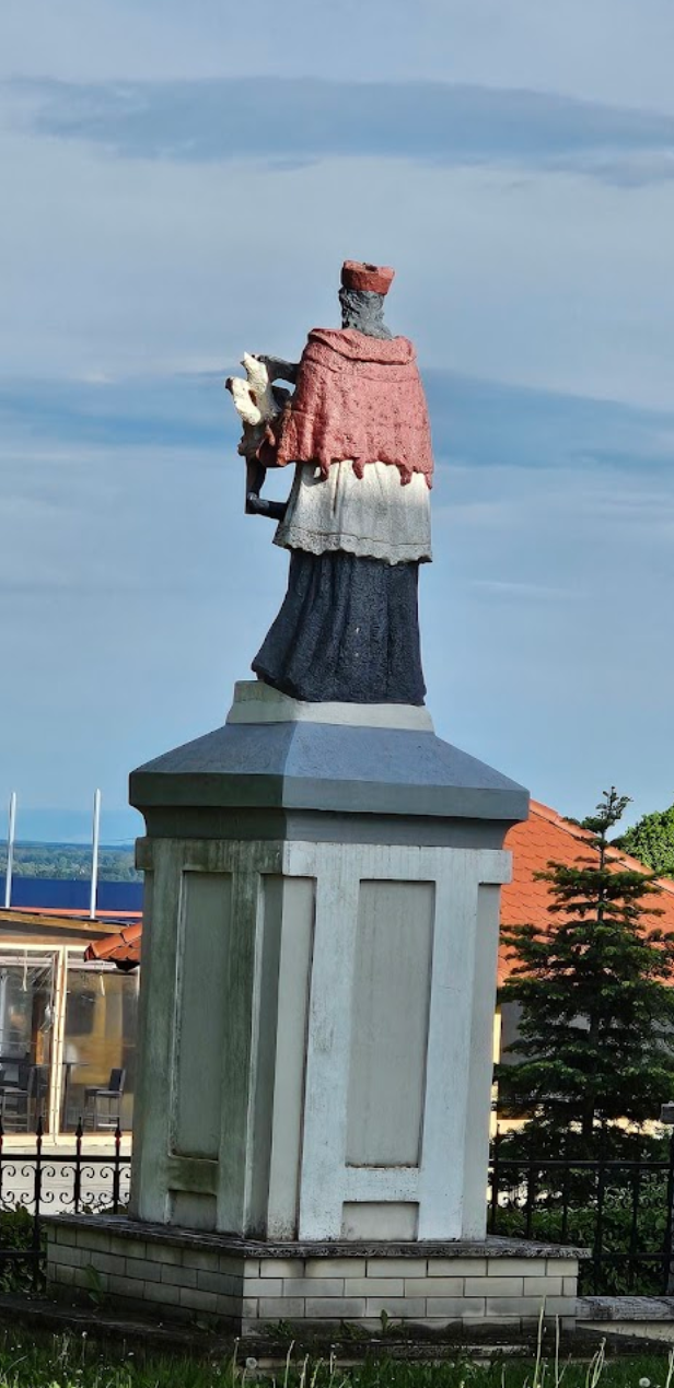 Sveti Ivan Žabno - Pil sv. Ivan Nepomuk - Nepomuki Szent János-szobor a templomkertben