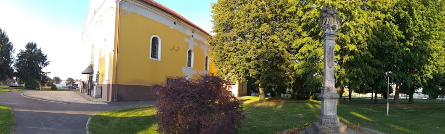 Virje - Pil Presvetog Trojstva - Szentháromság-szobor a templomkertben