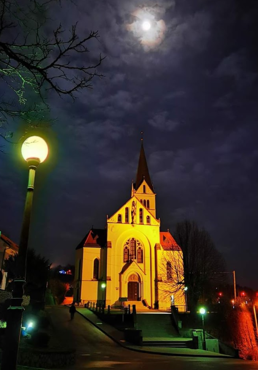 Krapina - Korpona - Župna crkva svetog Nikole - Szent Miklós-plébániatemplom