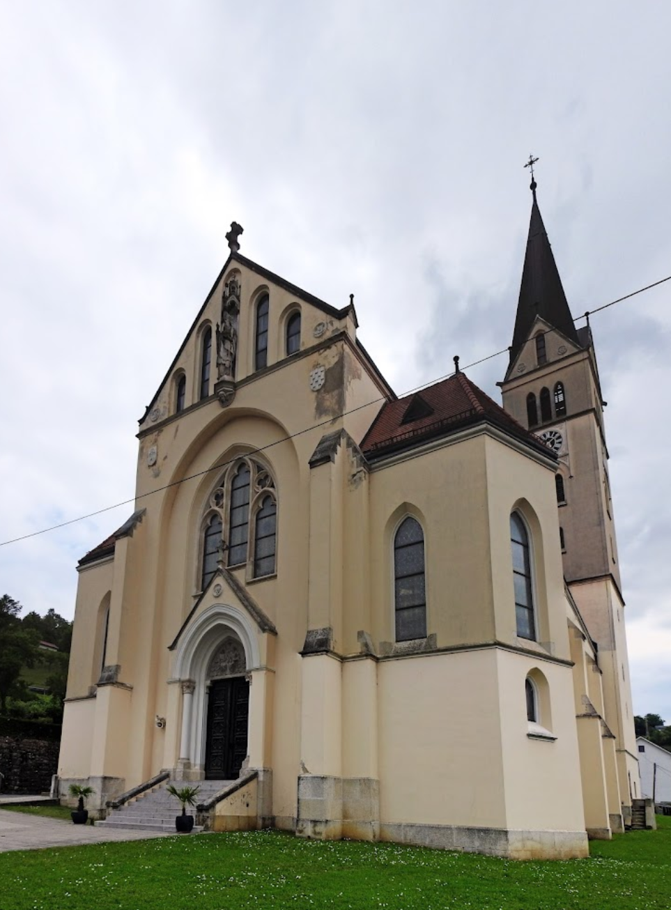 Krapina - Korpona - Župna crkva svetog Nikole - Szent Miklós-plébániatemplom