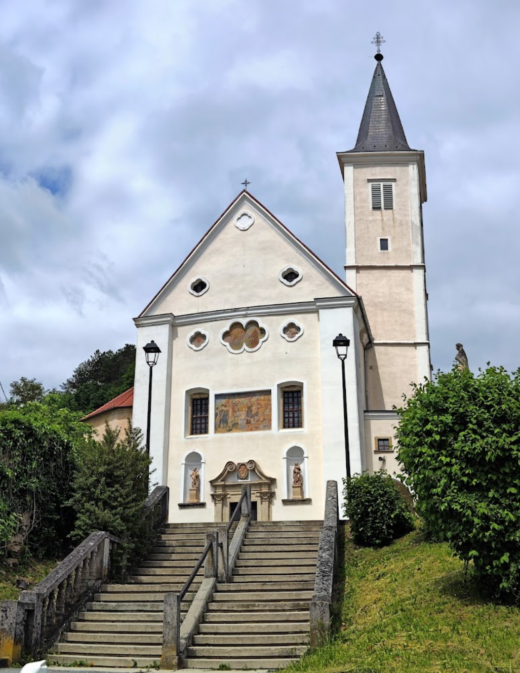 Krapina - Korpona - Franjevački samostan i crkva svete Katarine - Szent Katalin templom és ferences kolostor
