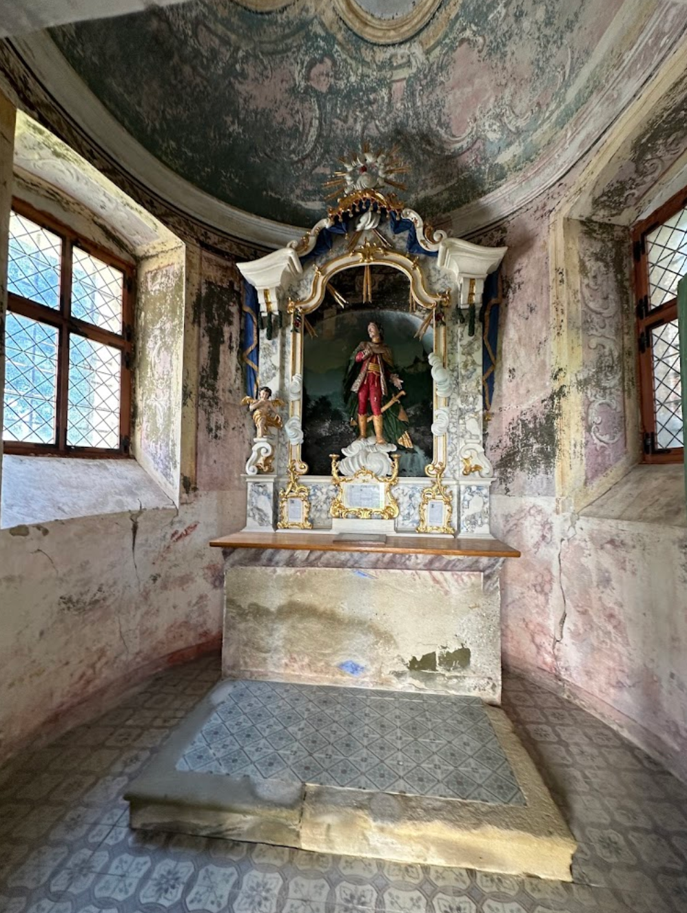 Trški Vrh - Crkva svete Marije/Majke Božje Jeruzalemske na Trškom vrhu - Jeruzsálemi Szűzanya-templom a Trstki-hegyen