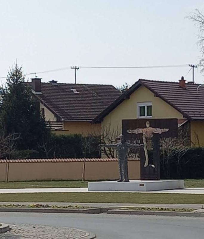 Belišće - Belistye - Odbjegli Isus - Krisztus-szobor