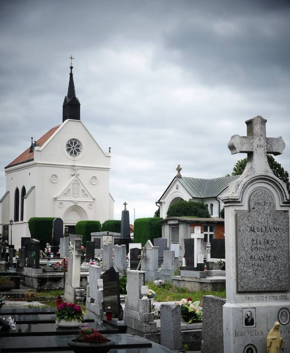 Đakovo - Diakovár - Kapela Uskrsnuće Isusovo - Jézus feltámadása-kápolna a temetőben