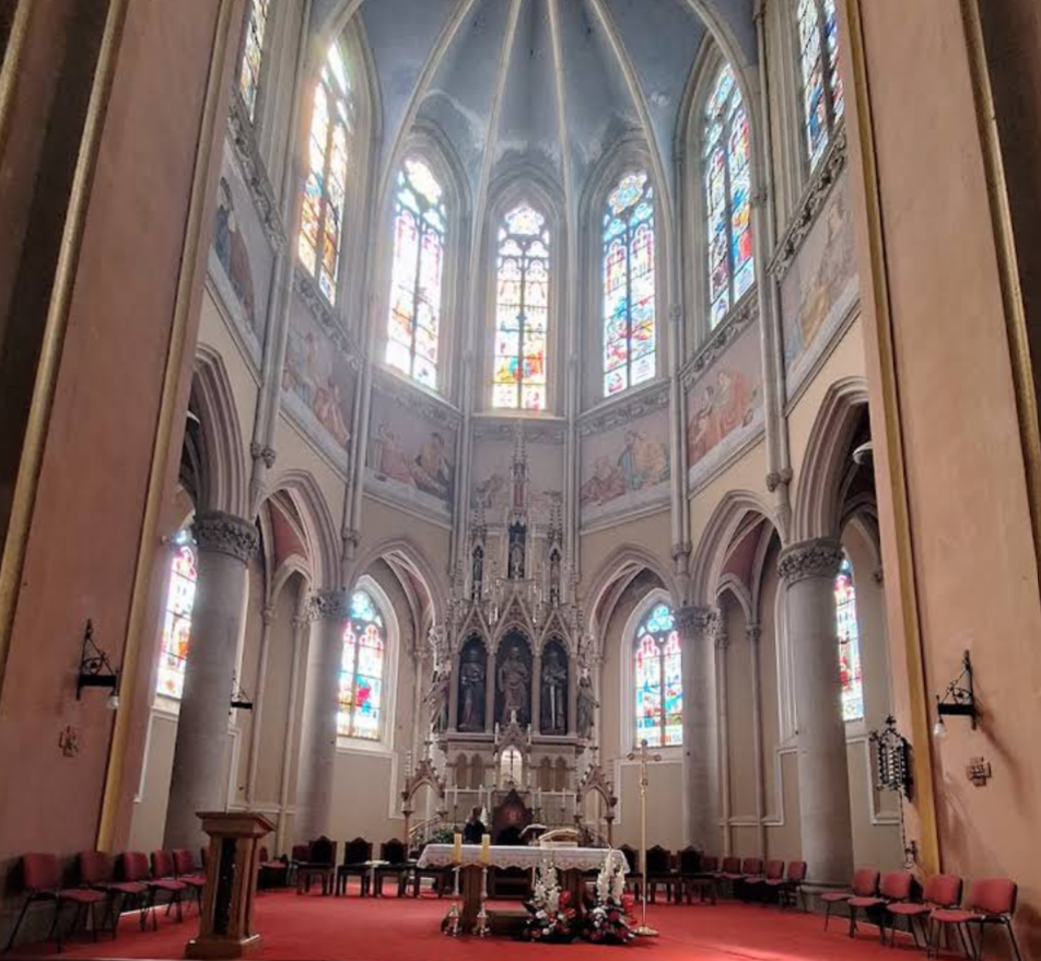 Đakovo - Diakovár - Đakovačka katedrala Svetog Petra i Biskupski dvor - Szent Péter székesegyház és püspöki palota