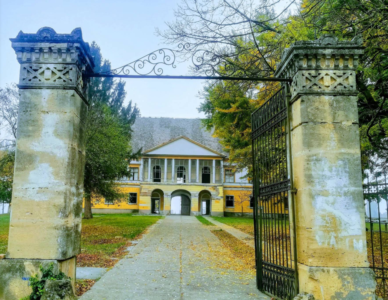 Darda - Dárda - Dvorac Esterhazy - Esterházy-kastély