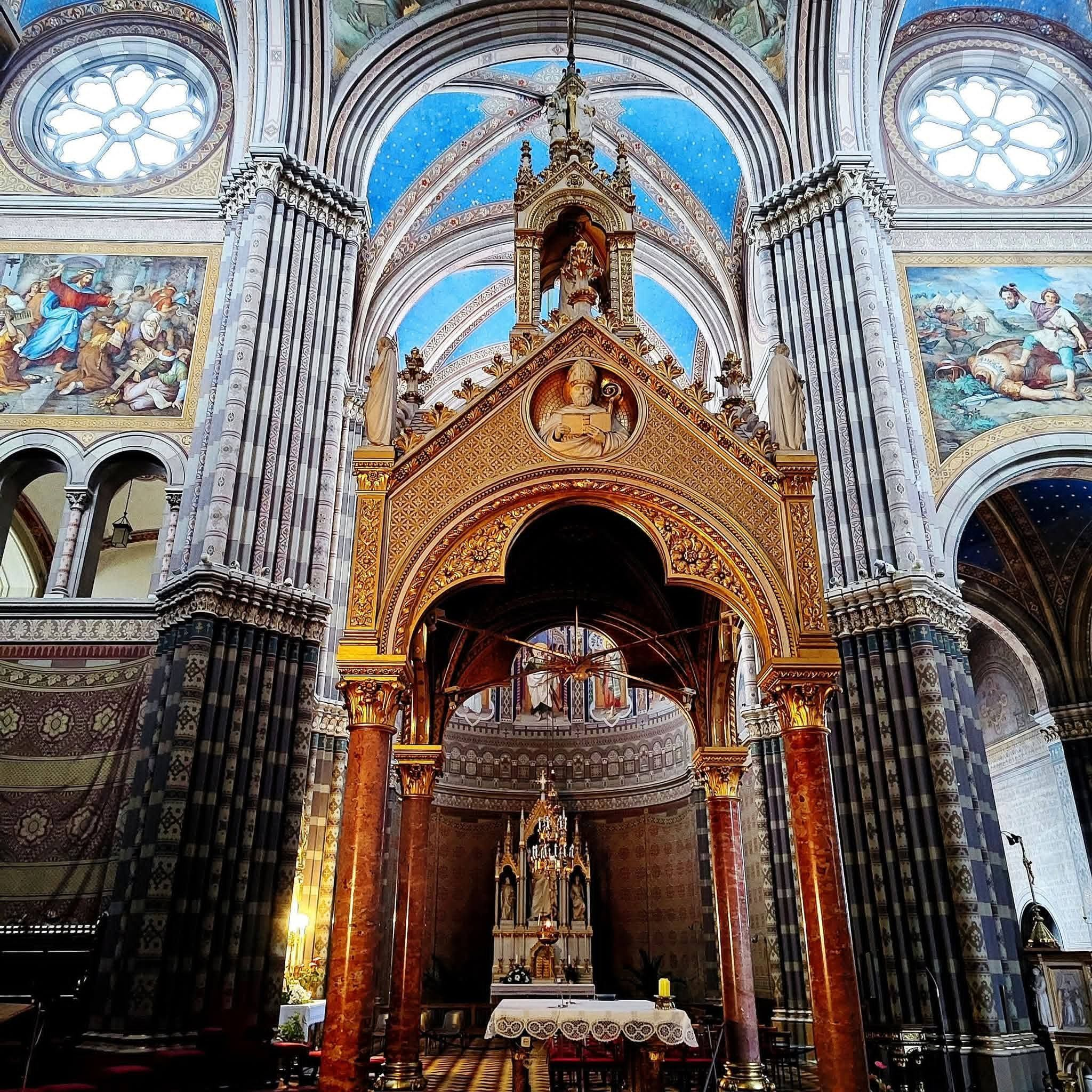 Đakovo - Diakovár - Đakovačka katedrala Svetog Petra i Biskupski dvor - Szent Péter székesegyház és püspöki palota