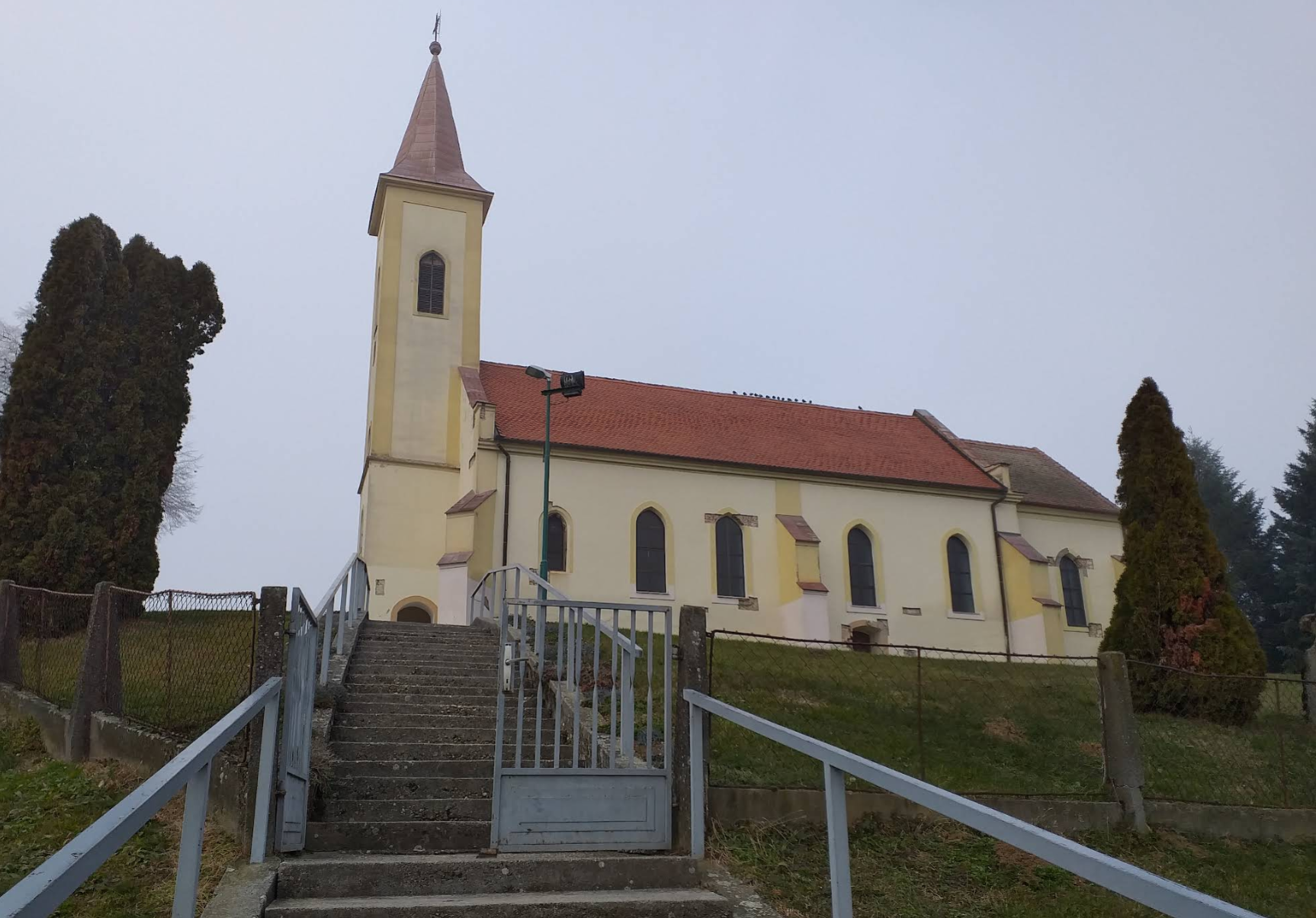 Donja Motičina - Alsómatucsina - Župna crkva Svih svetih - Mindenszentek-plébániatemplom