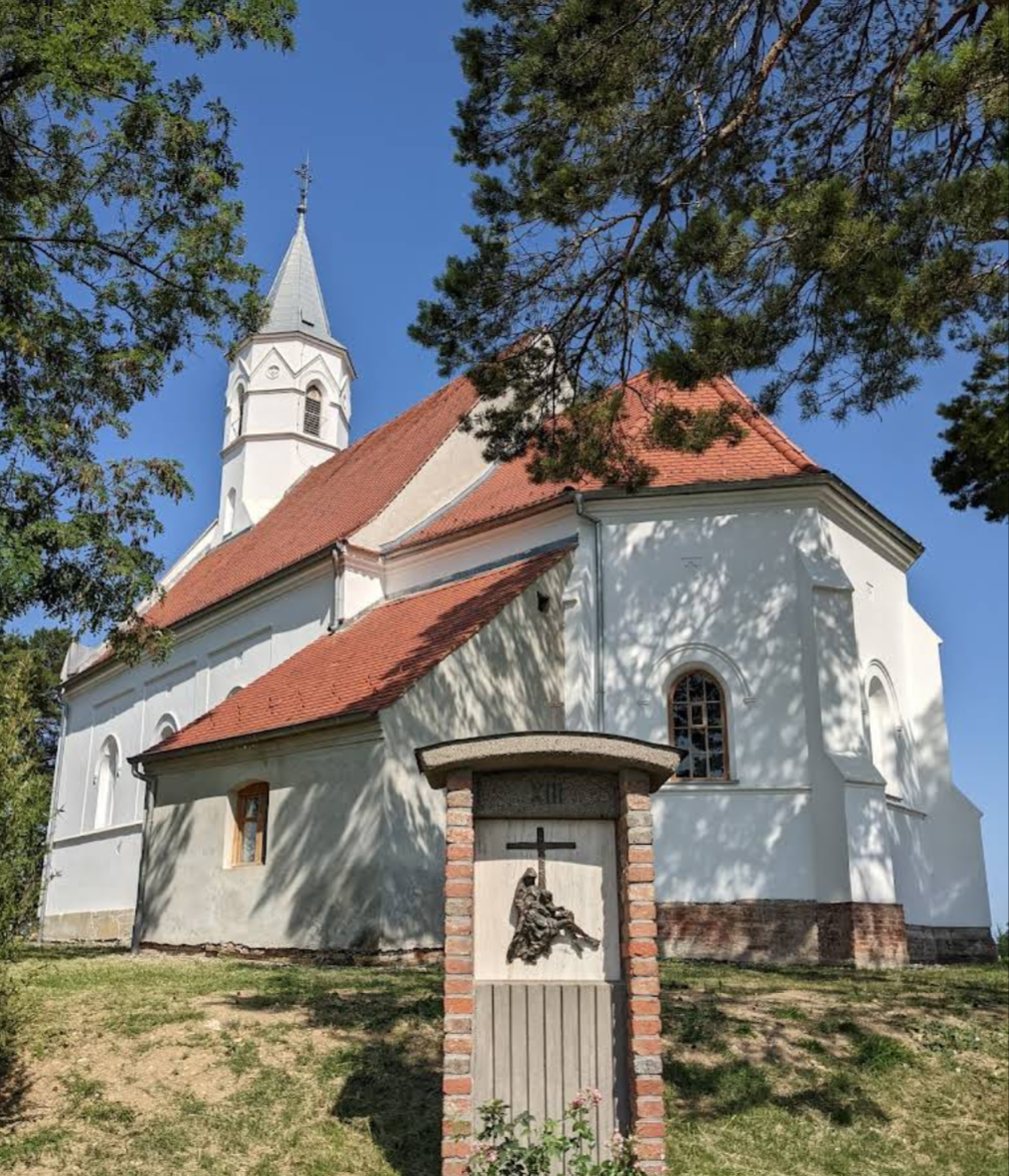 Dragotin - Crkva Blažena Djevica Marija - Nagyboldogasszony-templom a temetőben