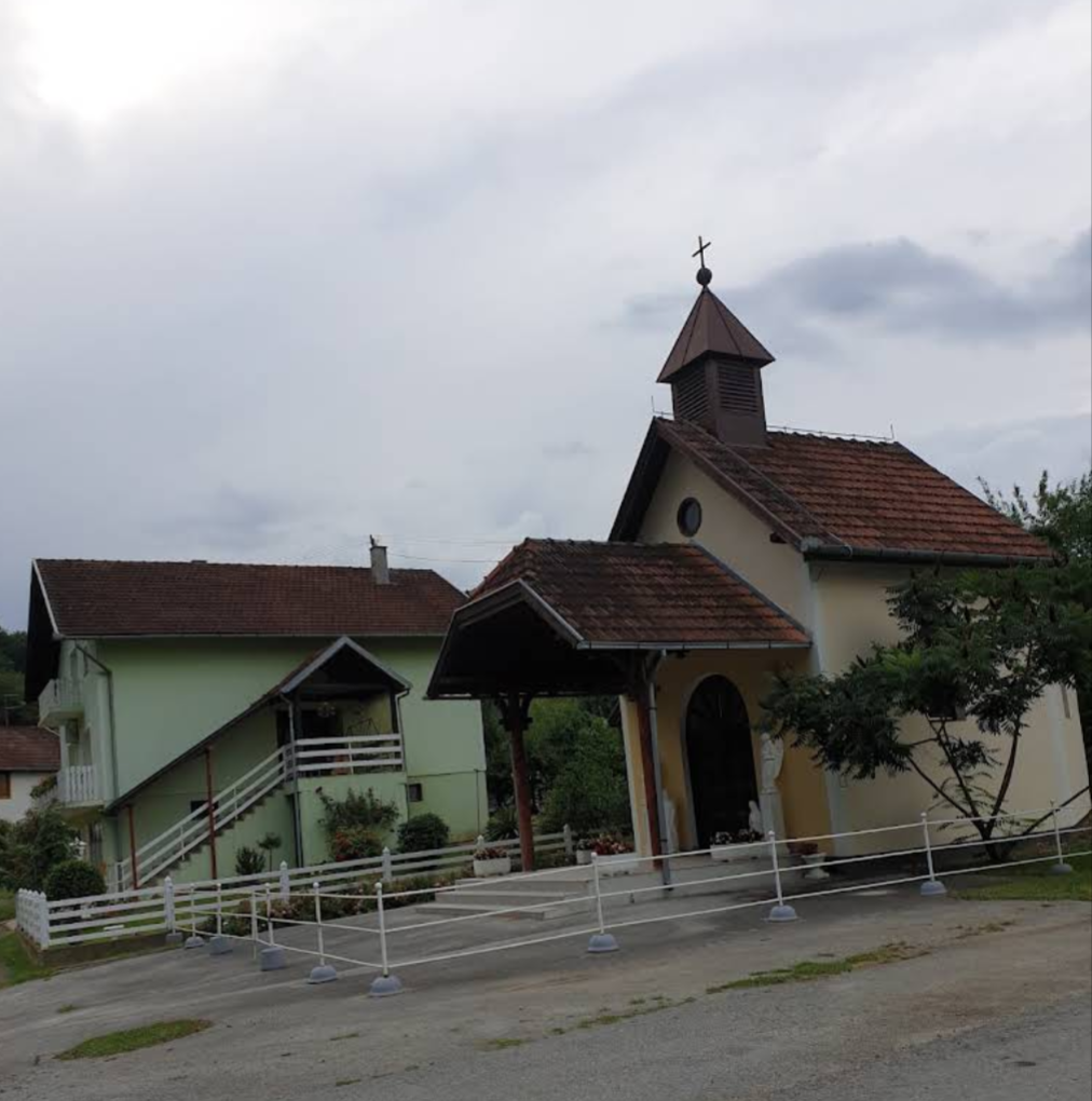 Gornja Motičina - Felsőmatucsina - Kapela Svetog Duha - Szentlélek-kápolna