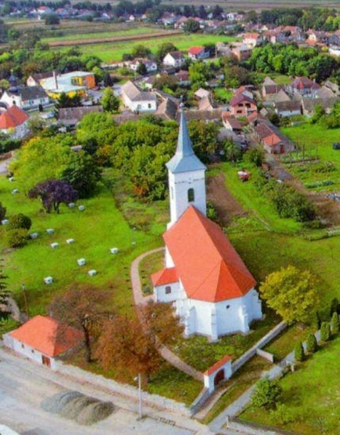 Kneževi Vinogradi - Hercegszöllős - Reformatska crkva - református templom