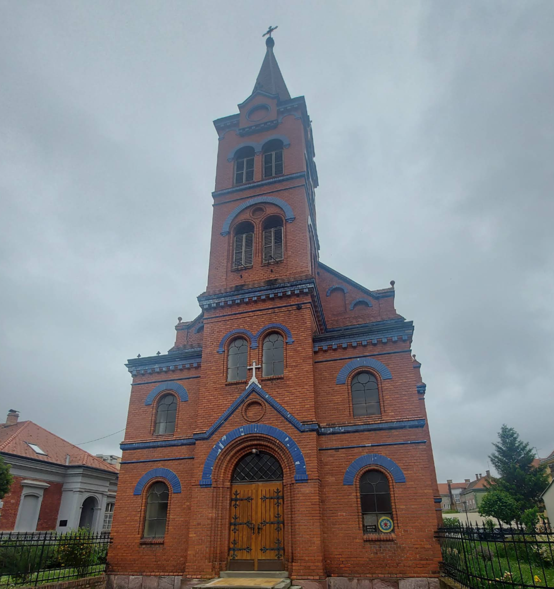 Osijek - Eszék - Kalvinska crkva - evangélikus templom