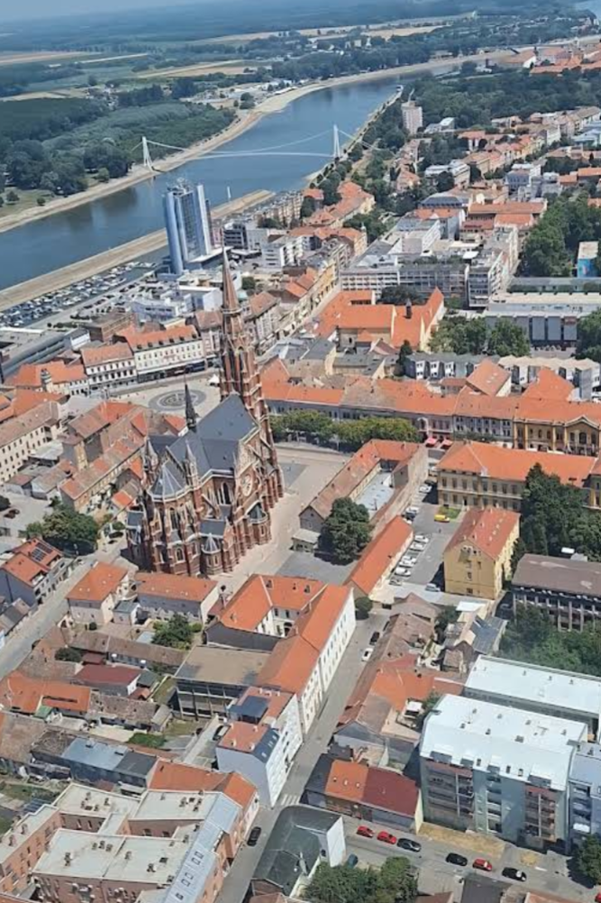Osijek - Eszék - Osječka konkatedrala Svetog Petra i Pavla Apostola - Szent Péter és Pál apostolok társszékesegyház